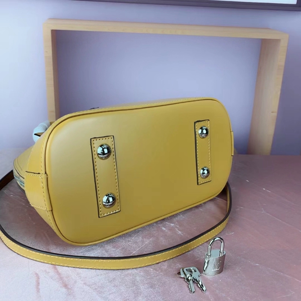 ルイヴィトンバッグ細部ディテール